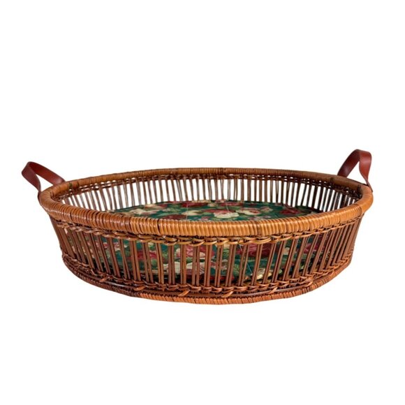 Rattan Round Serving Tray Wicker Leather Handles VTG 70s Kitchen Farmers Market - Picture 3 of 12